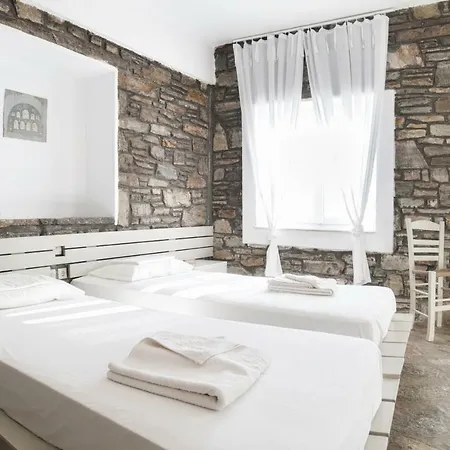Hotel Tsoukalia Beach 3*