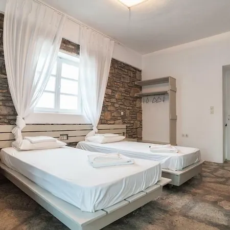 Tsoukalia Beach 3*