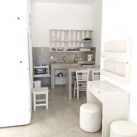 Tsoukalia Beach Hotel 3*