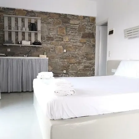 Tsoukalia Beach Hotel 3*