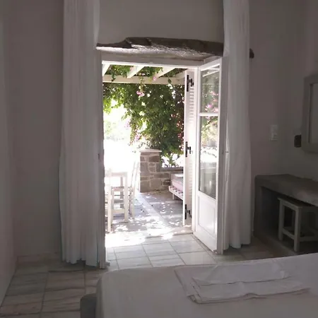 Tsoukalia Beach Hotel 3*